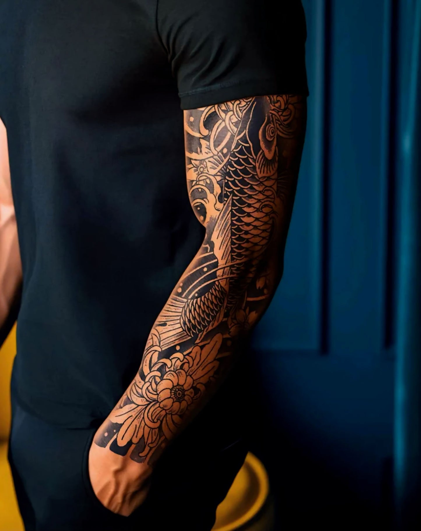 Koi und Blumen